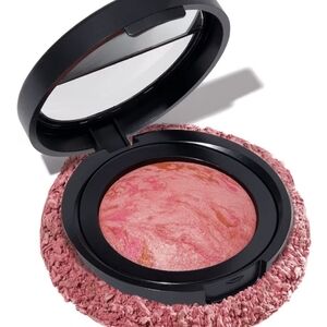 LAURA GELLER  Marbleized Blush - Satin Finish - Pink Butter Cream